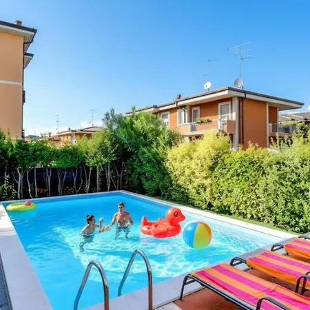 Apartment Garden & Pool Desenzanoloft Official Partner Homes & By Marriott Bonvoy Desenzano del Garda